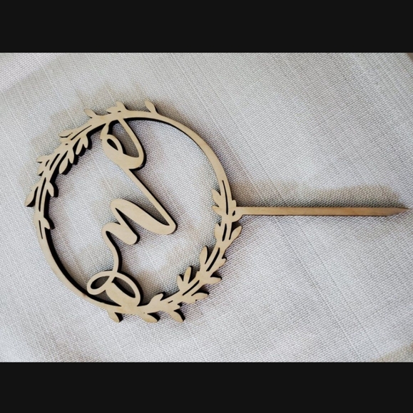 Numer 'One' Cake Topper - Picture 4 of 4